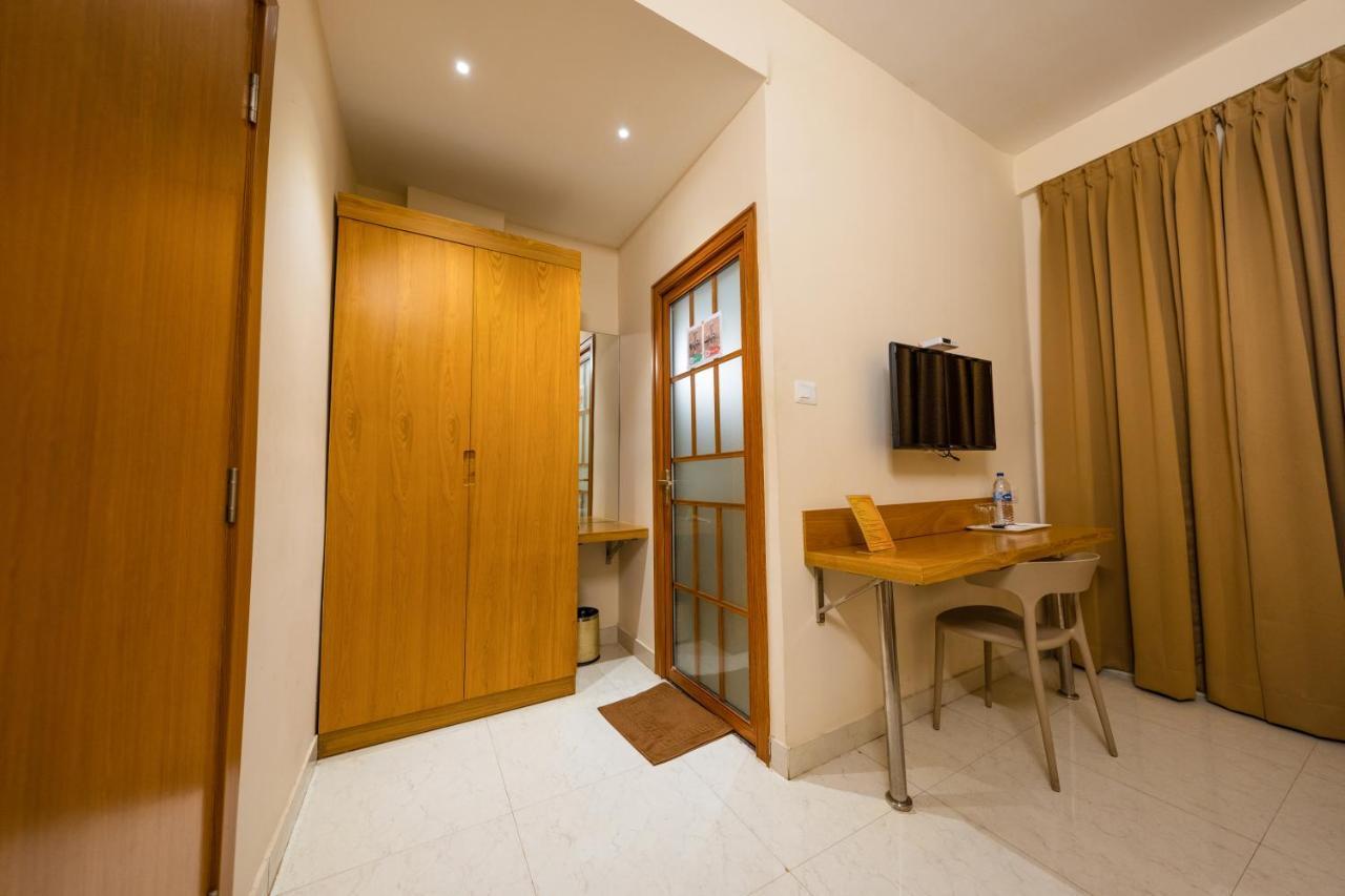 Tag Hotels Irugur Екстер'єр фото
